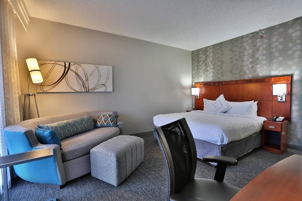 Courtyard by Marriott Montgomery image 3
